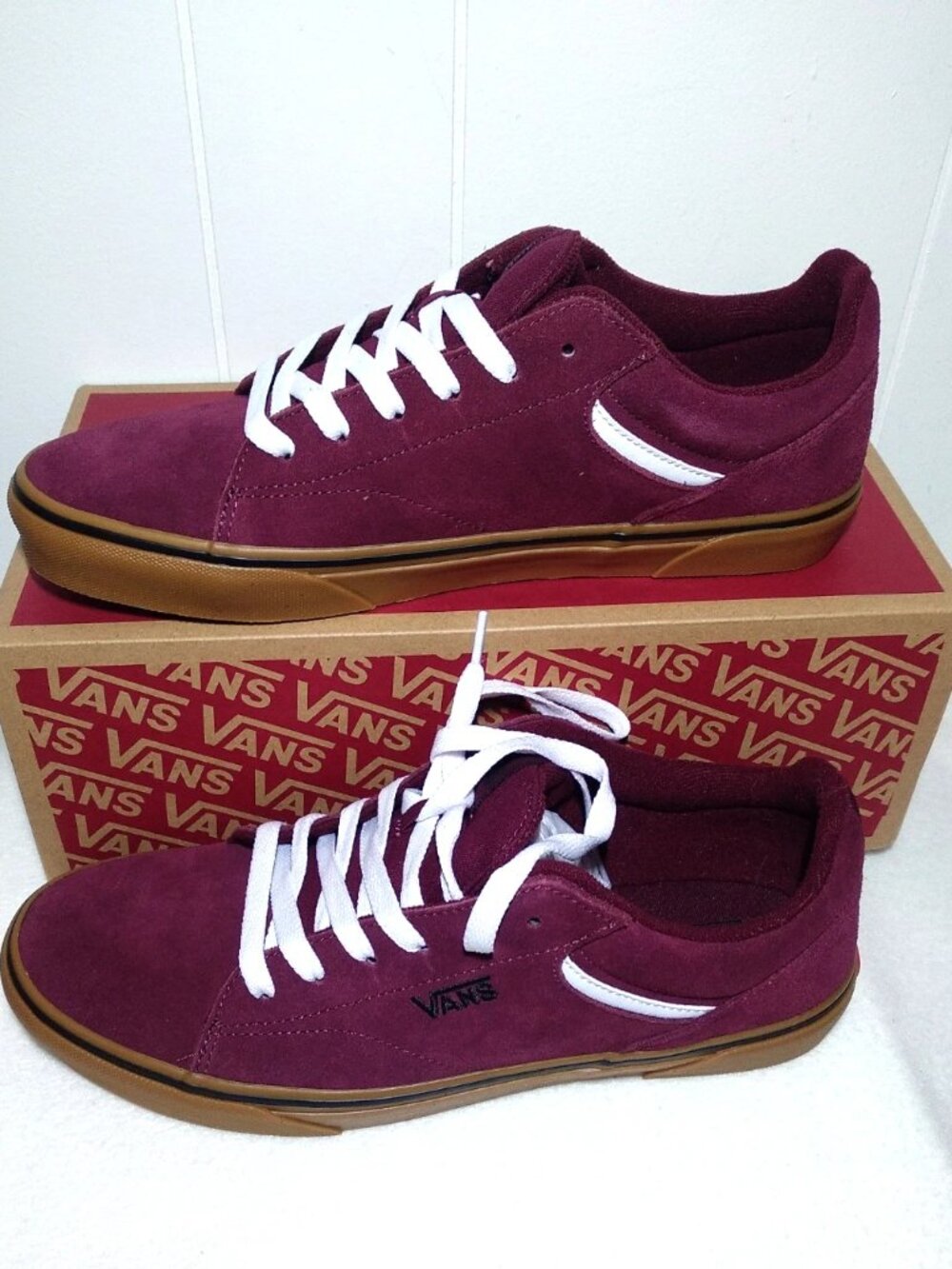 Vans Men's Size 10.5 Seldan Suede Gum Port Royale VN000CSS4QU NEW